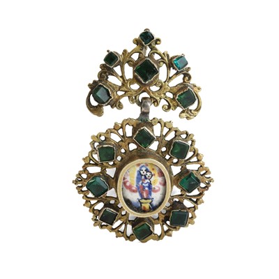Lot 50 - A late 19th century paste set pendant