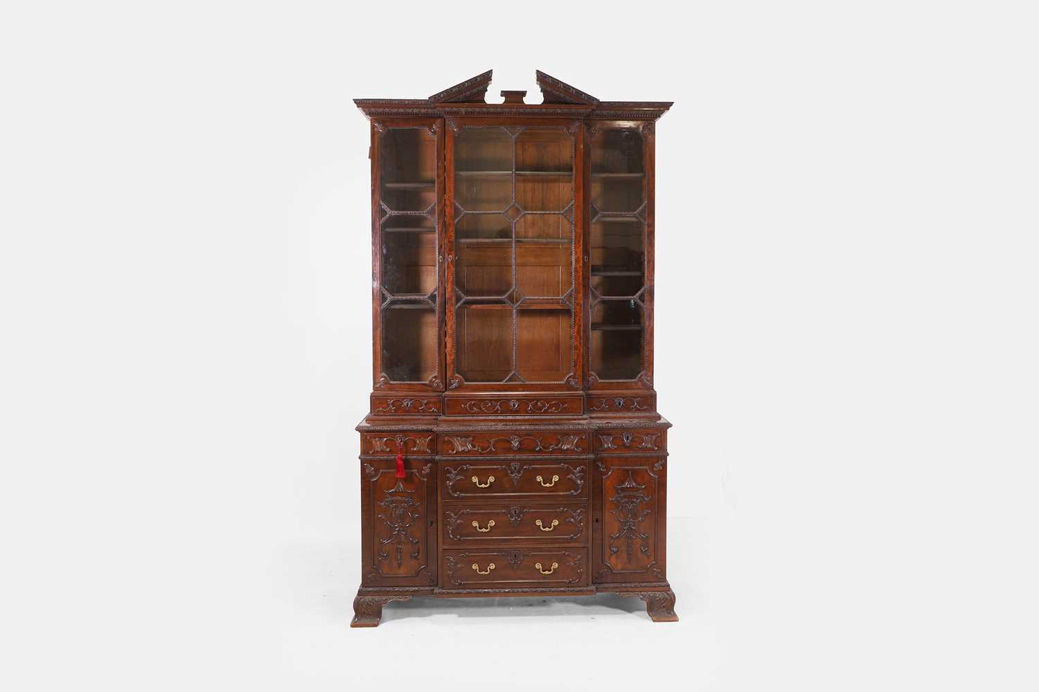 Lot 61 - A George III-style mahogany bookcase