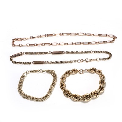Lot 256 - A group of chains and bracelets
