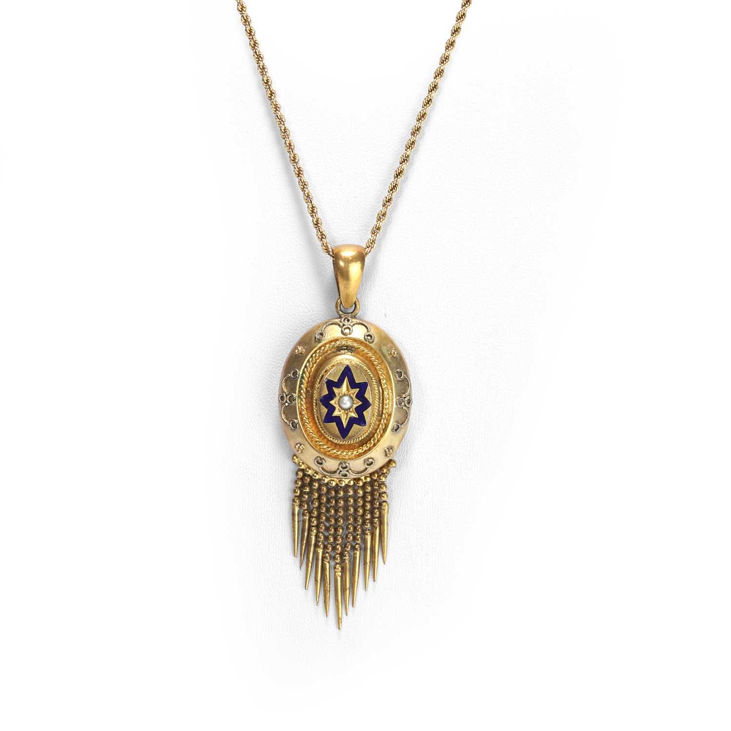 Lot 7 - A twist rope chain suspending a Victorian tassel pendant