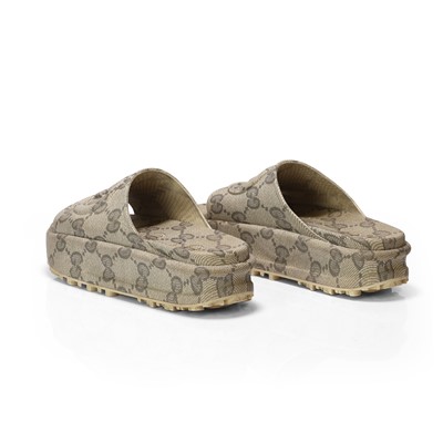 Lot 589 - Gucci
