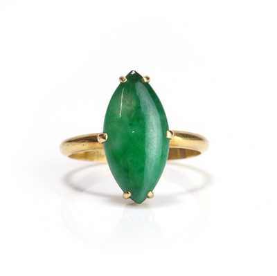Lot 153 - A marquise shaped jade ring
