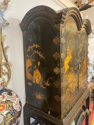 Lot 1 - A Queen Anne black-and-gilt japanned cabinet-on-stand
