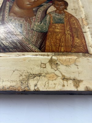 Lot 184 - An icon of the Virgin of Kazan