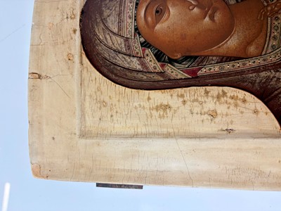 Lot 184 - An icon of the Virgin of Kazan