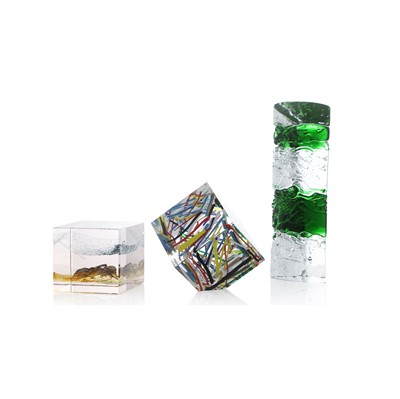 Lot 293 - Three Czech glass items