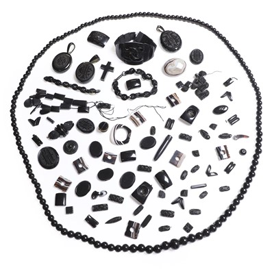 Lot 333 - A collection of antique and modern jet jewellery