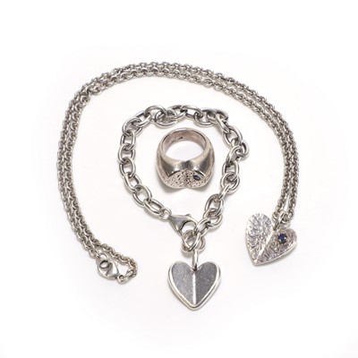 Lot 313 - A group of silver jewellery