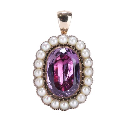 Lot 7 - A large antique pearl and amethyst pendant