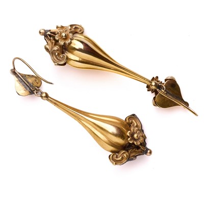 Lot 5 - A pair of Victorian drop earrings