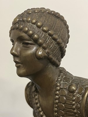 Lot 30 - Demétre Chiparus (Romanian, 1886-1947)