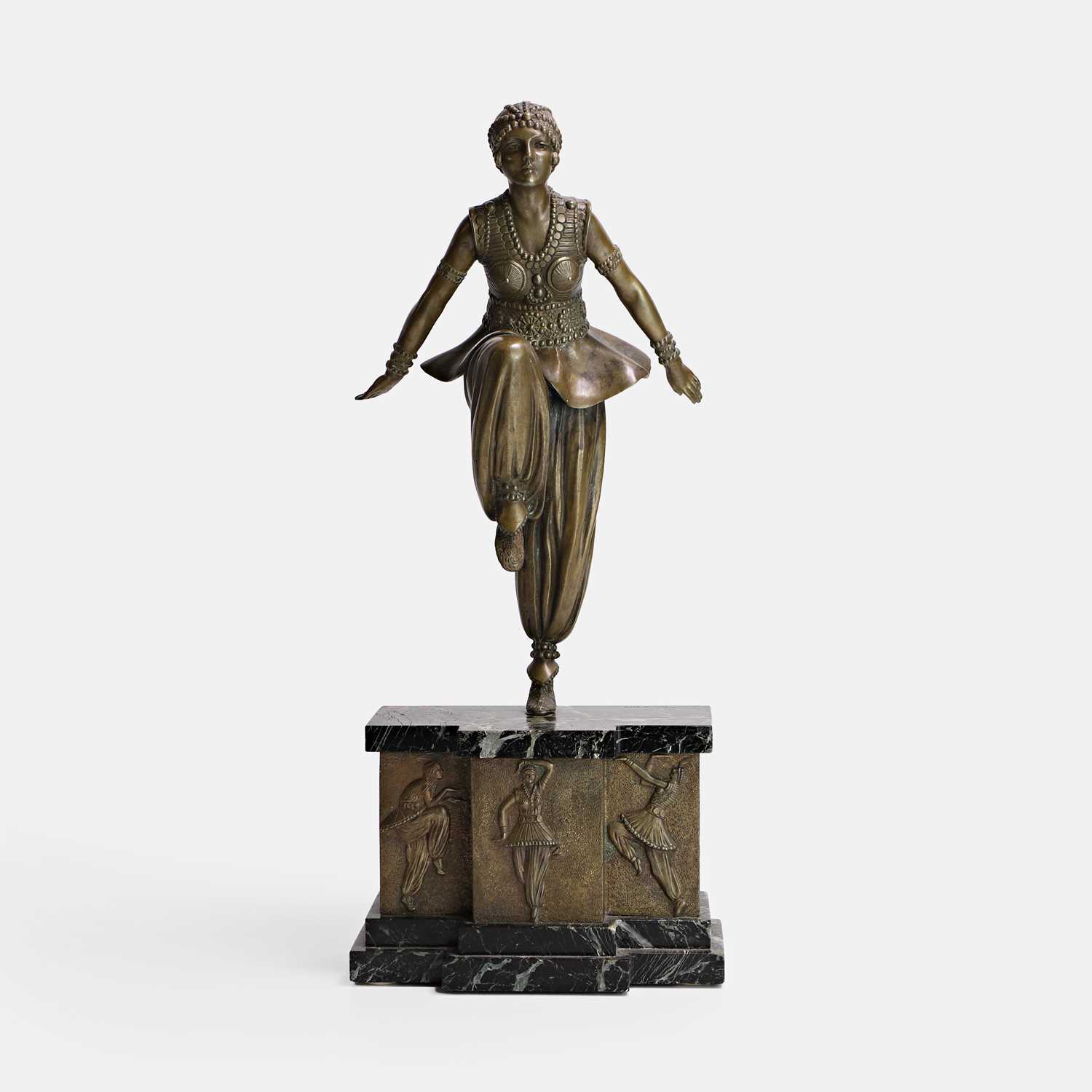 Lot 30 - Demétre Chiparus (Romanian, 1886-1947)