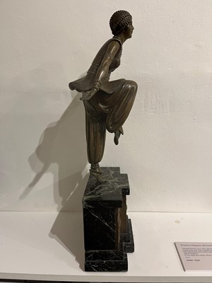 Lot 30 - Demétre Chiparus (Romanian, 1886-1947)