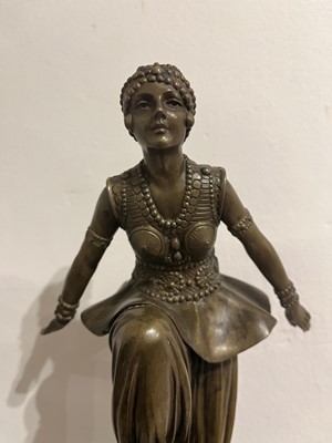 Lot 30 - Demétre Chiparus (Romanian, 1886-1947)