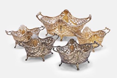 Lot 88 - A set of silver-gilt table baskets