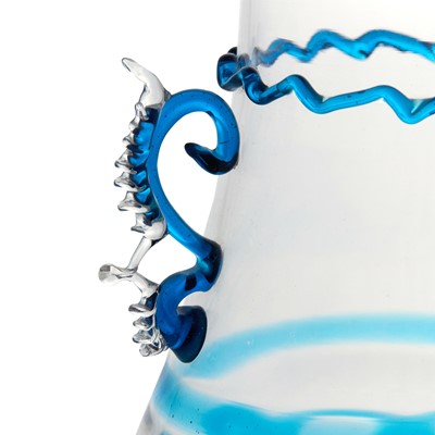 Lot 211 - A Murano glass vase
