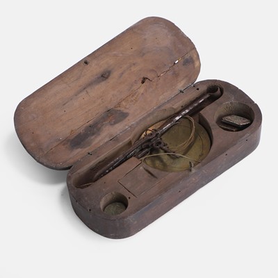 Lot 1 - A pair of apothecary potion scales