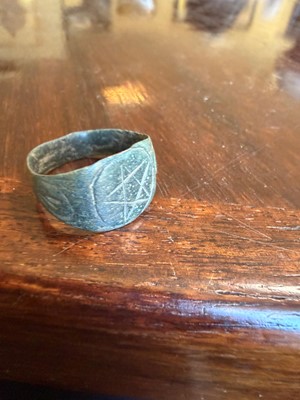 Lot 7 - A Dark Ages pentagram protection or magic ring