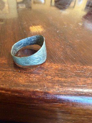 Lot 7 - A Dark Ages pentagram protection or magic ring