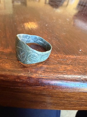 Lot 7 - A Dark Ages pentagram protection or magic ring