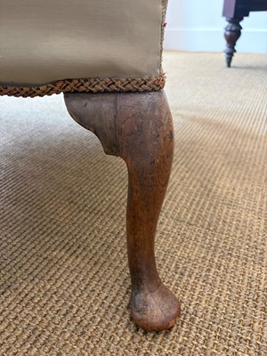 Lot 441 - A George III walnut library armchair