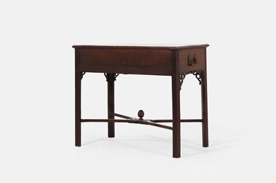 Lot 444 - A George III mahogany metamorphic dressing table
