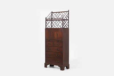 Lot 453 - A George III mahogany secretaire cabinet