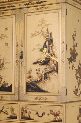 Lot 46 - A George III-style cream-japanned linen press