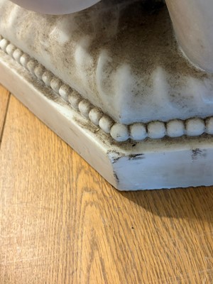 Lot 53 - A large marble figure of 'The Crouching Venus'