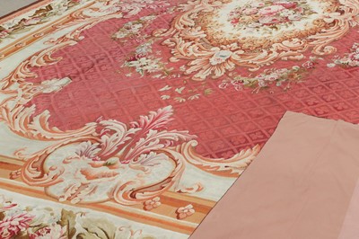 Lot 191 - A large Aubusson carpet