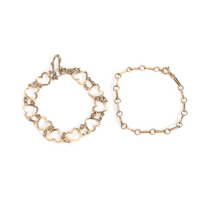 Lot 254 - Two 9ct gold bracelets