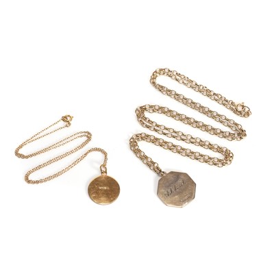 Lot 260 - Two 9ct gold pendant necklaces