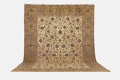 Lot 616 - A Kashan carpet