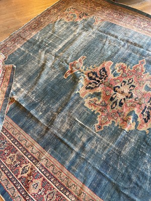 Lot 26 - A Persian Ziegler Mahal wool carpet