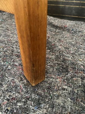 Lot 33 - Heal's