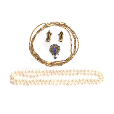 Lot 303 - A row of cultured pearls and small group of costume jewellery