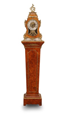 Lot 205 - A French walnut cased mantel clock
