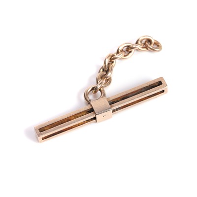 Lot 338 - A 'T' bar