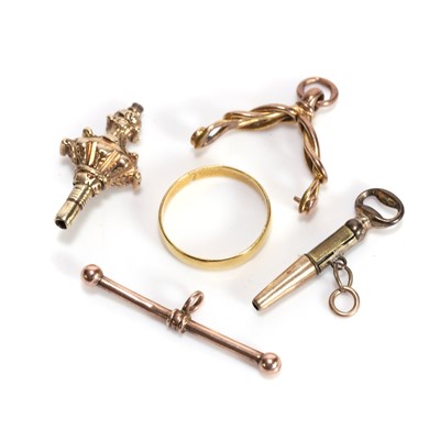 Lot 292 - A small group of gold jewellery and findings