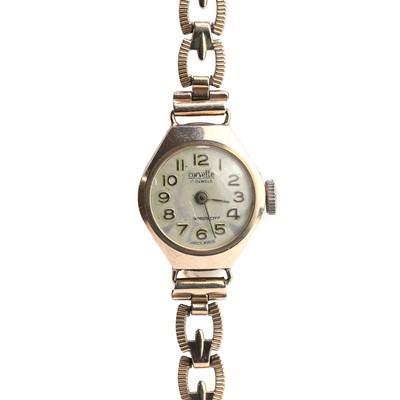 Lot 448 - A ladies' 9ct gold mechanical bracelet watch