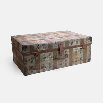 Lot 379 - An unusual Coors Beer travel trunk