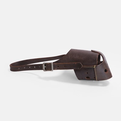 Lot 194 - A Wormwood Scrubs dog muzzle
