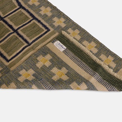 Lot 77 - Scandinavian-inspired