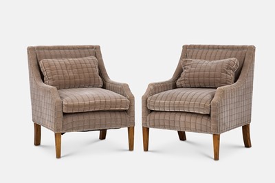 Lot 405 - A pair of armchairs in the style of George Smith