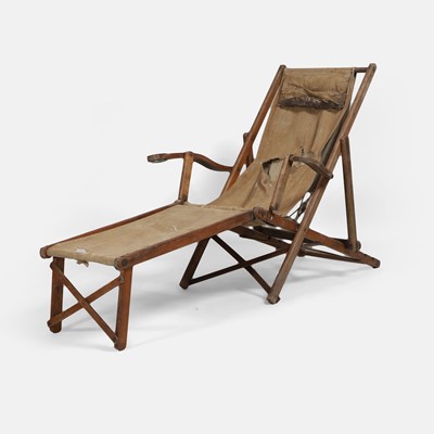 Lot 251 - A First World War flying ace's folding deckchair