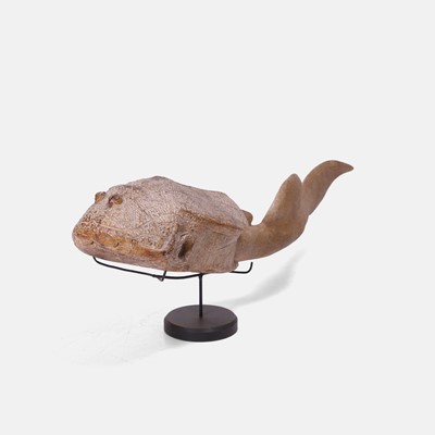 Lot 469 - A painted plaster model of a Bothriolepis
