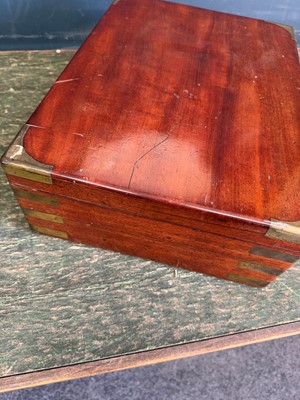 Lot 8 - A vampire slaying kit