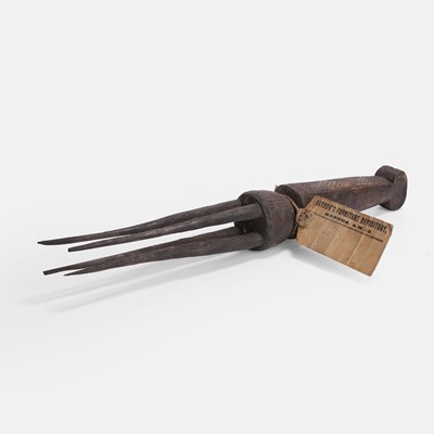 Lot 485 - A Fijian cannibal fork