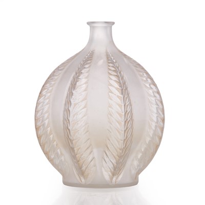 Lot 128 - René Lalique (French, 1860-1945)