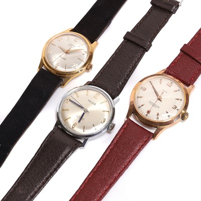 Lot 476 - A group of three mechanical strap watches